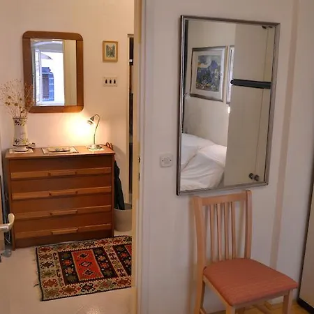 Apartment Divina