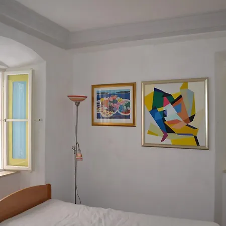 Divina Apartment *